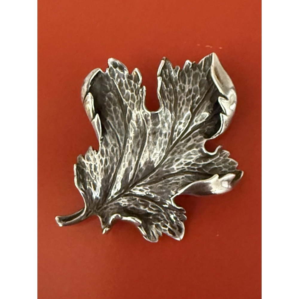 Vintage Napier Sterling Silver Leaf Brooch Pin Textured Repousse Curled Edge 21g